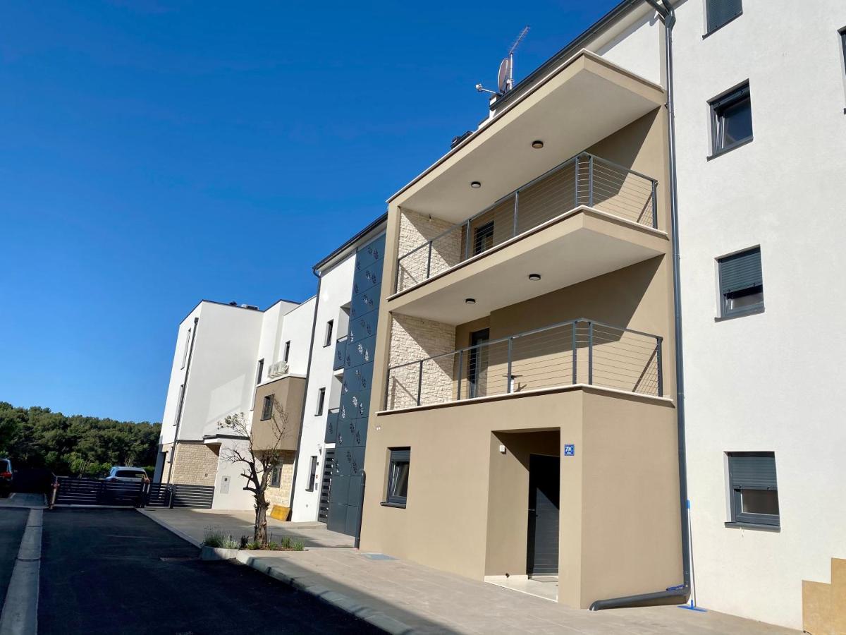 Apartman Terra Medulin Exteriör bild