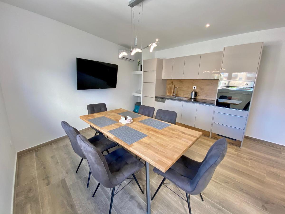 Apartman Terra Medulin Exteriör bild