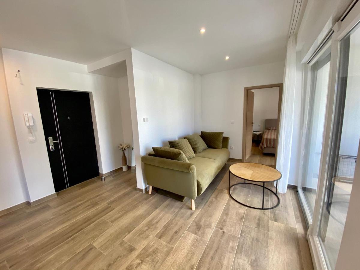 Apartman Terra Medulin Exteriör bild