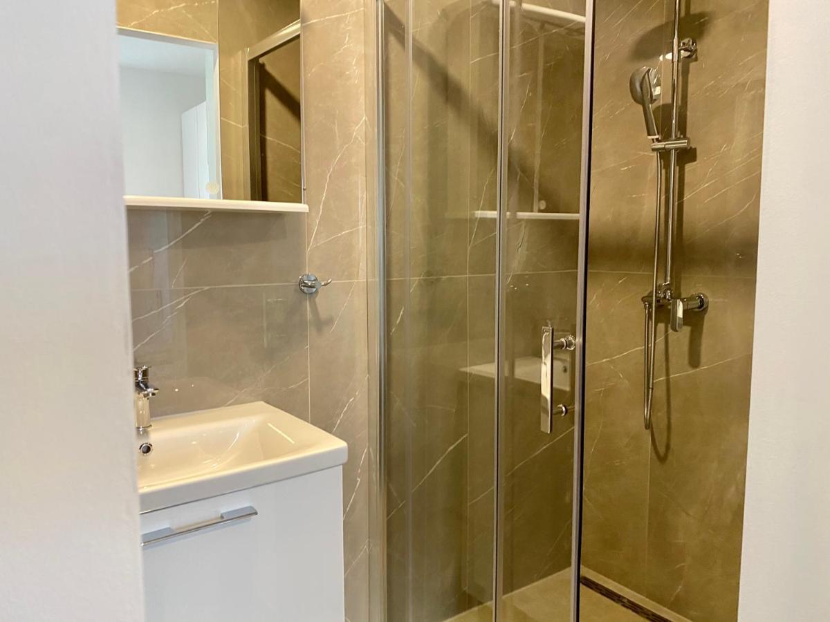 Apartman Terra Medulin Exteriör bild